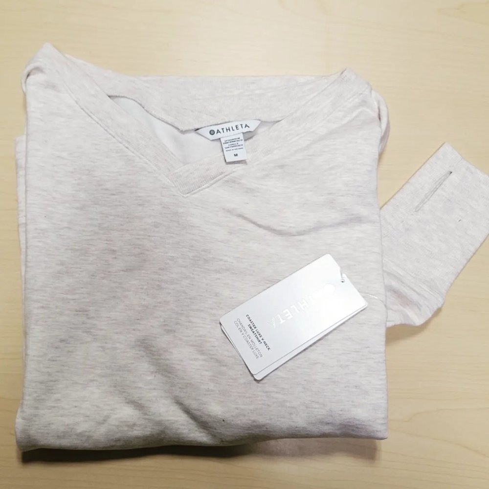 *NEW* Athleta Coaster Luxe Vneck